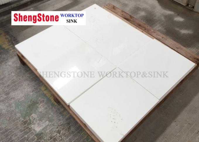 super weiße Fliesen